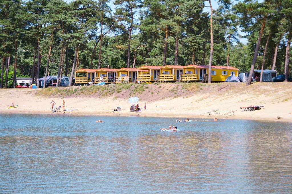 Camping Blauwe Meer Nv Hotell Lommel Exteriör bild